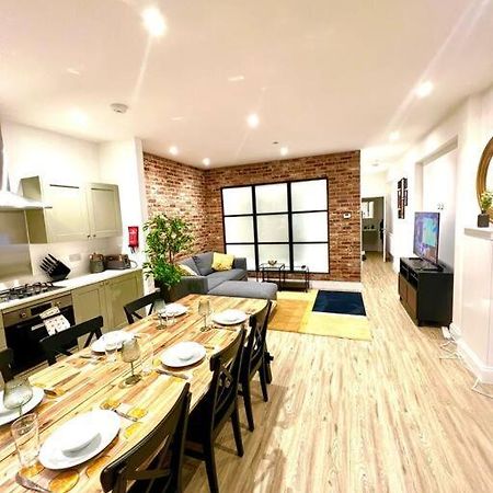 Brand New Apt - Beach Breeze Spacious 1-Bedroom Apartment With Parking - Sleeps 4 Ppl- Internet Bournemouth Zewnętrze zdjęcie